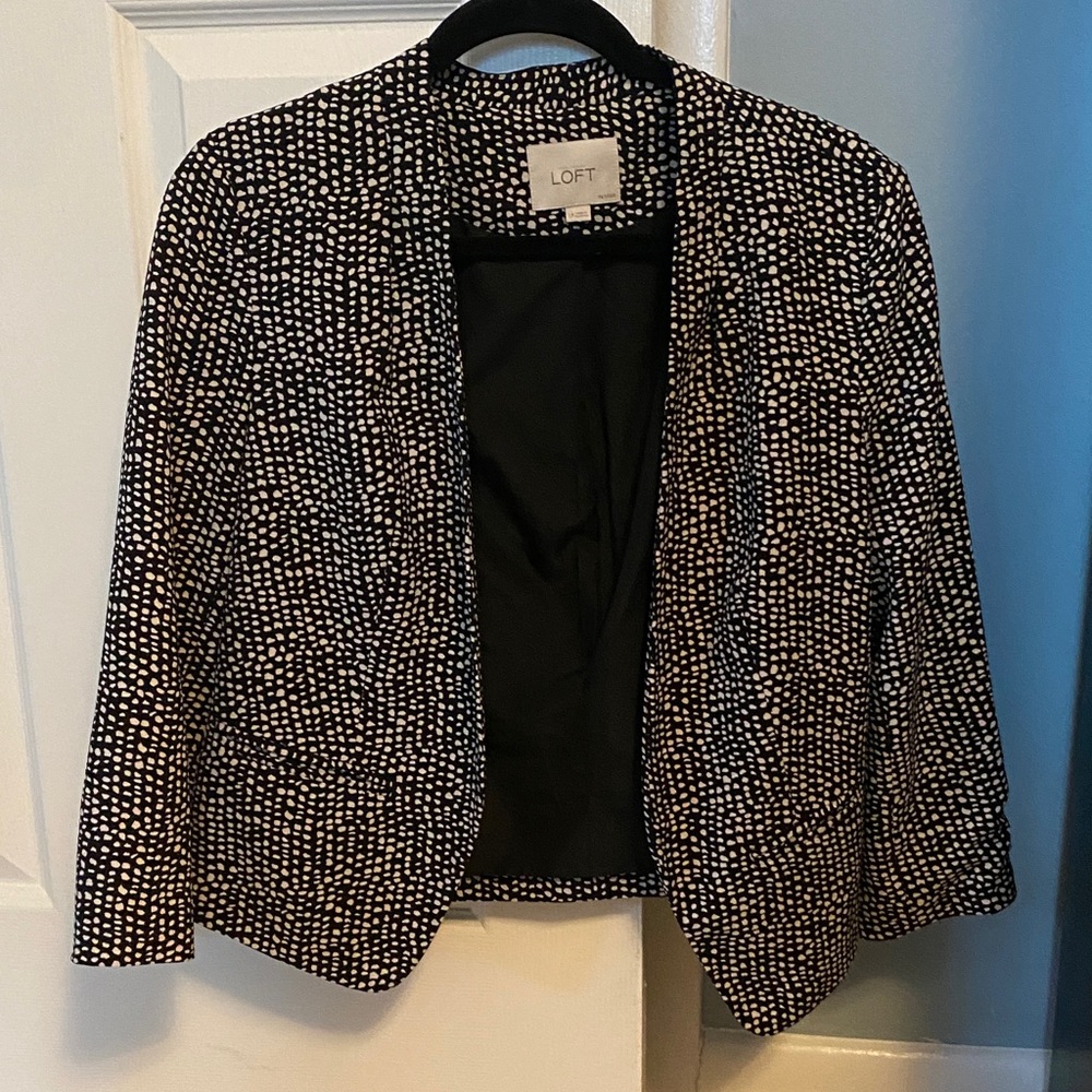 LOFT Black and White Dotted Open Blazer